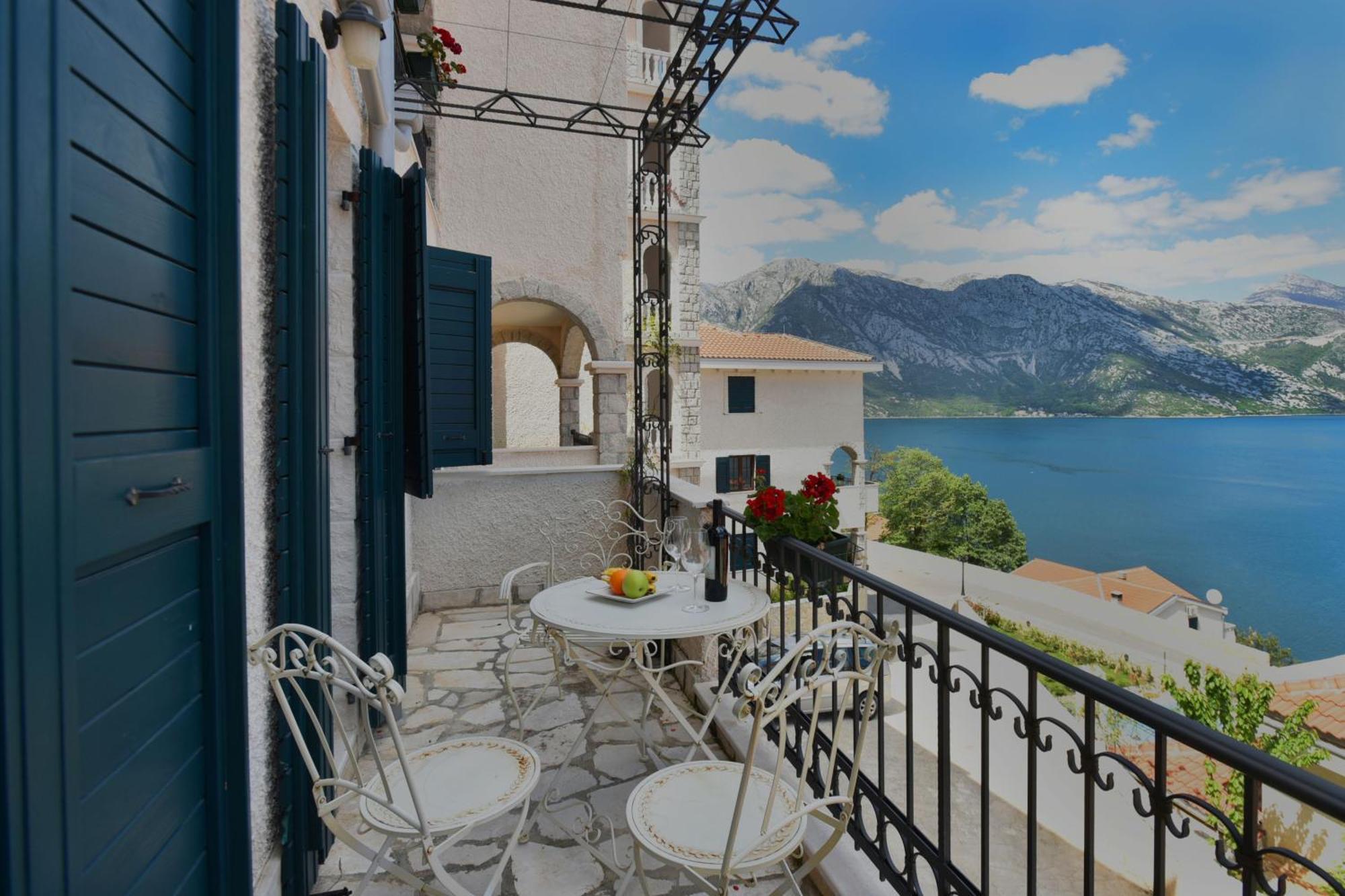 Boka Gardens Seaside Resort Kotor Zimmer foto